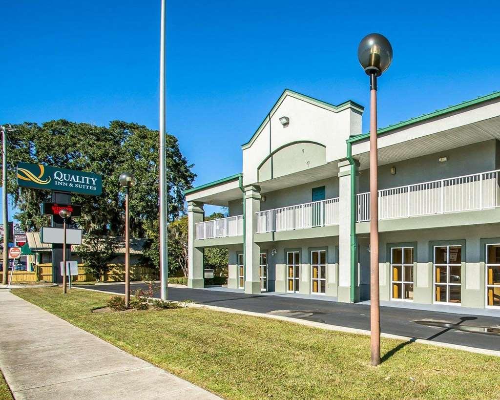 Quality Inn & Suites Near Panama City Beach Exterior photo